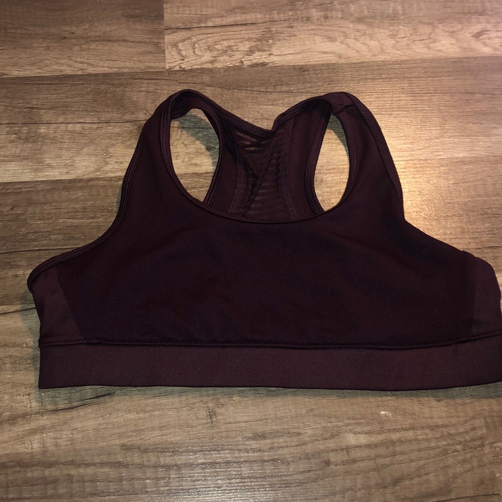 Sports bra